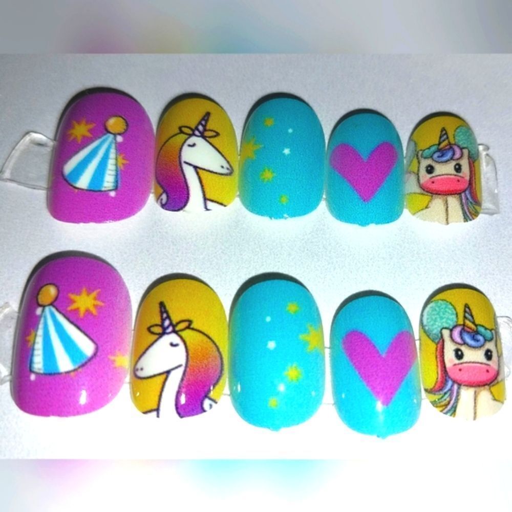 Kids custom 10pc  press on nails for girls and teens